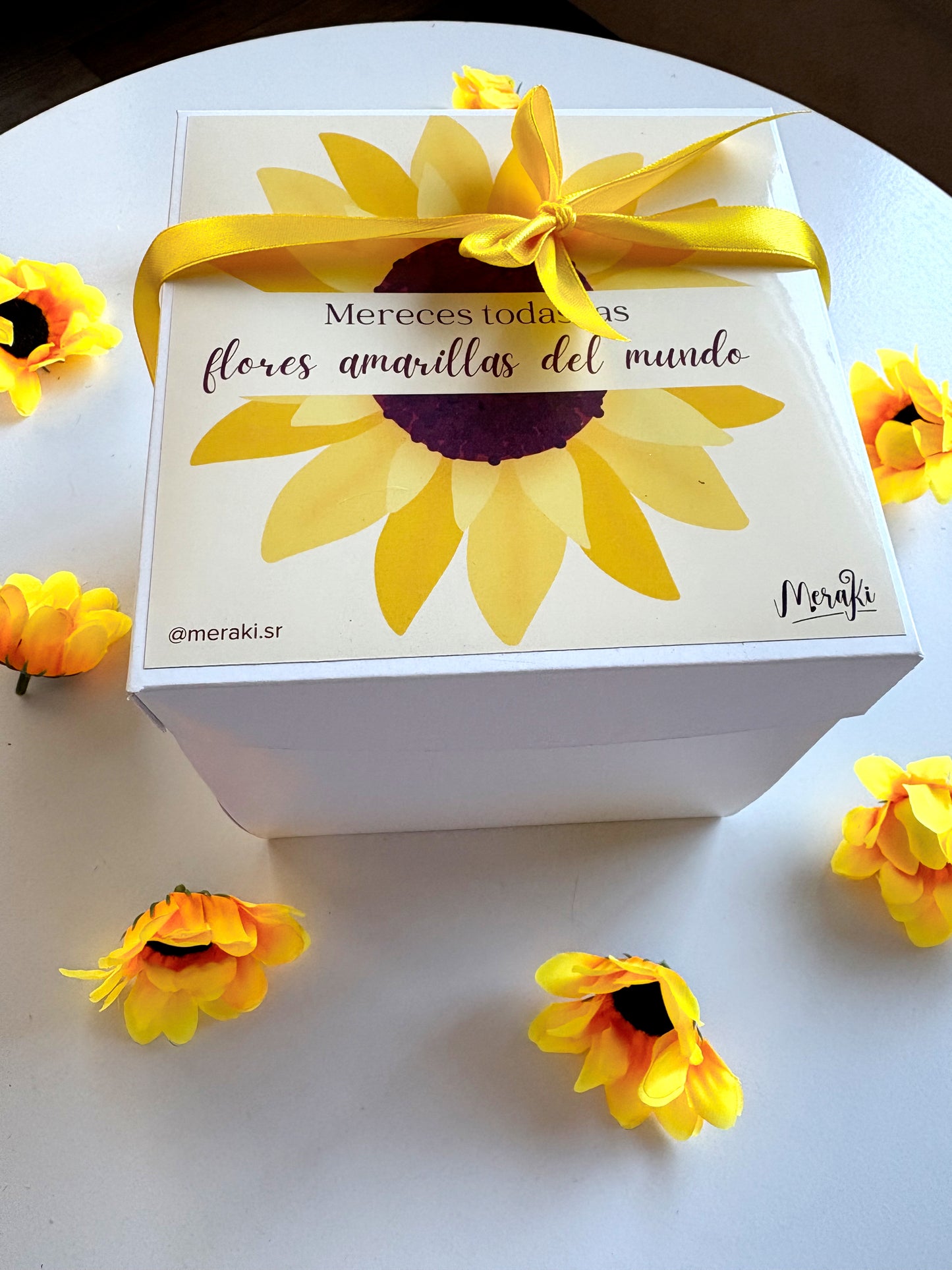 Box explosiva Flores amarillas