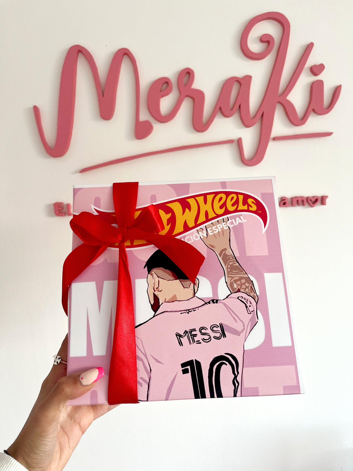 Box Hot Wheels x Messi